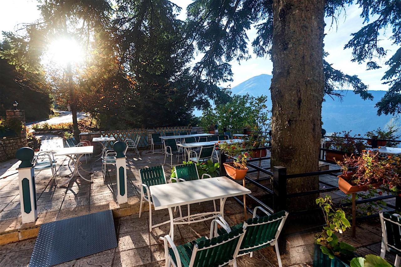 Koutsikouris Hotel Platanakos Buitenkant foto